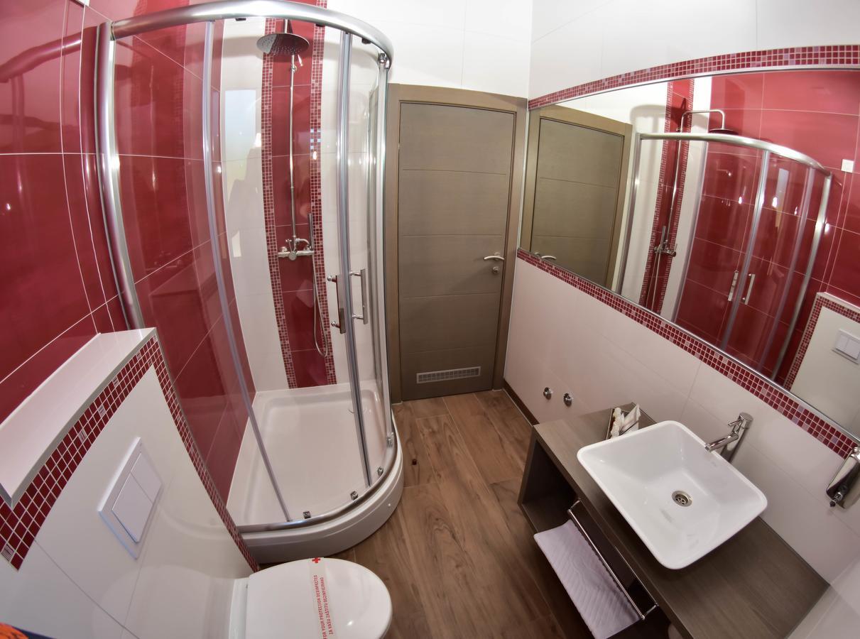 Hotel Kljuc מראה חיצוני תמונה