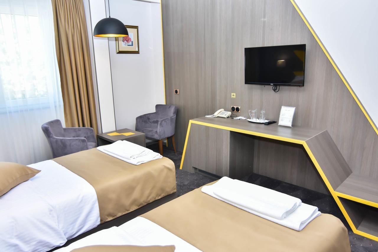 Hotel Kljuc מראה חיצוני תמונה