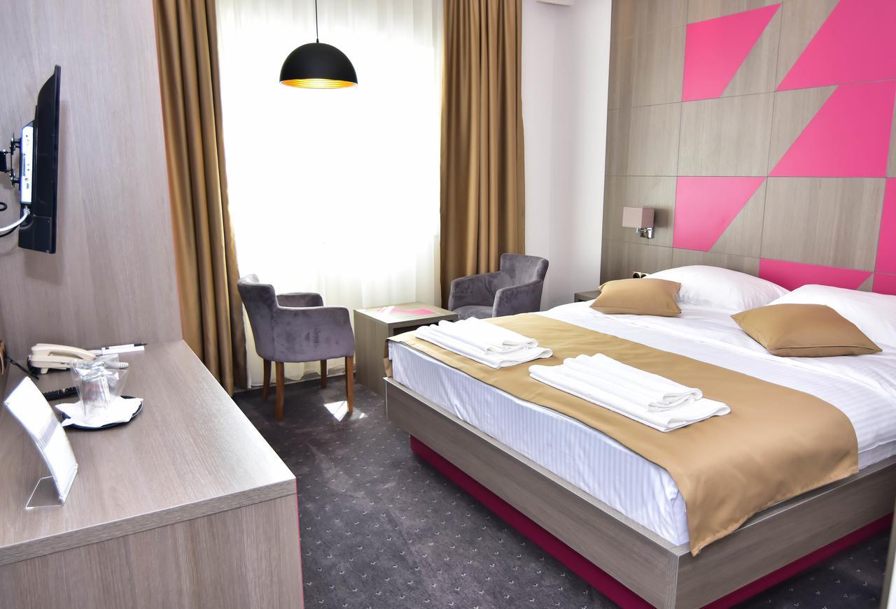 Hotel Kljuc מראה חיצוני תמונה