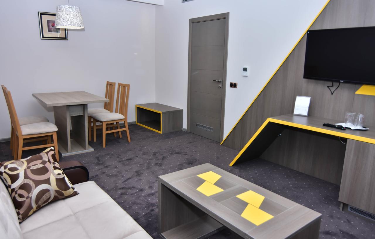 Hotel Kljuc מראה חיצוני תמונה